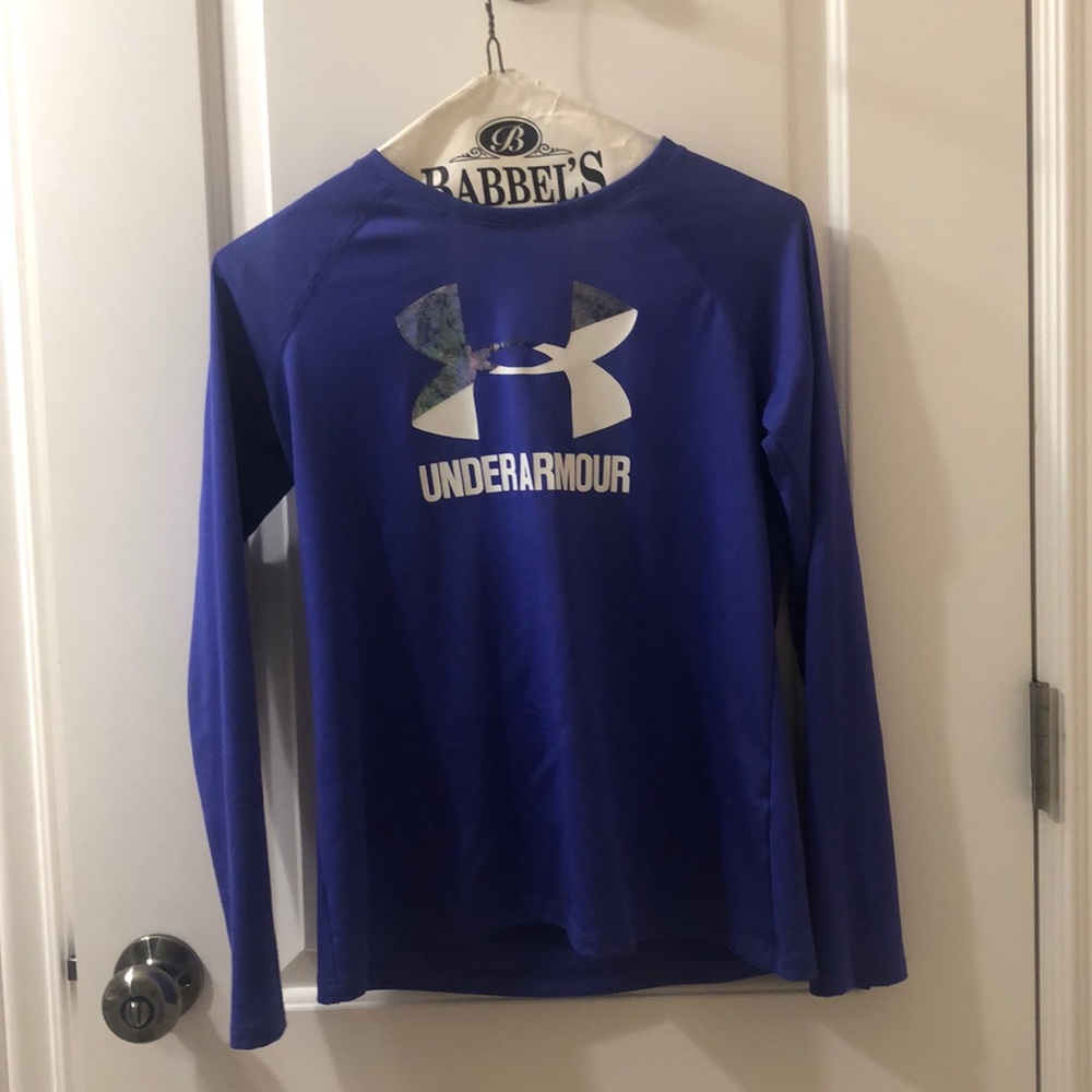 under armour top